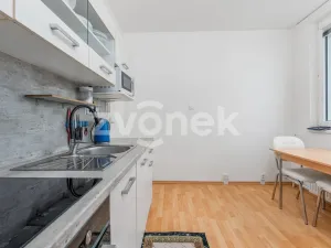 Prodej bytu 3+1, Zlín, Budovatelská, 69 m2