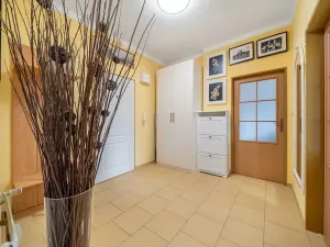 Prodej bytu 2+1, Klatovy, Hálkova, 56 m2