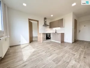 Prodej bytu 2+kk, Cvikov - Cvikov II, Sídliště, 36 m2