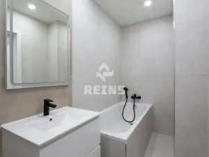 Prodej bytu 4+kk, Praha - Smíchov, U dvou srpů, 64 m2