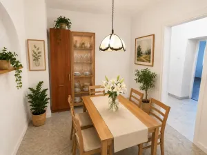 Pronájem bytu 1+1, Hulín, nám. Míru, 45 m2
