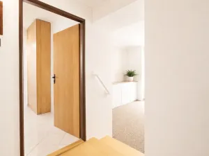Pronájem bytu 1+1, Hulín, nám. Míru, 45 m2