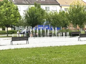 Pronájem bytu 1+1, Hulín, nám. Míru, 45 m2