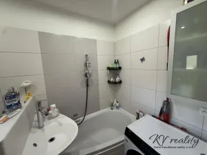 Prodej bytu 2+1, Vsetín, Tyršova, 38 m2