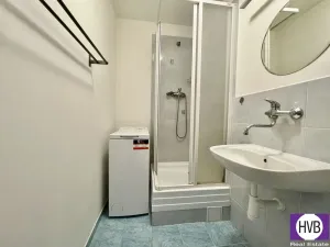 Prodej bytu 1+kk, Praha - Háje, Hlavatého, 27 m2