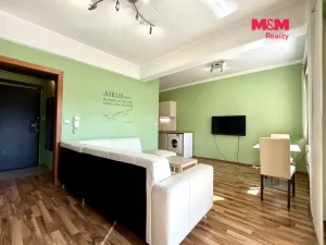 Pronájem bytu 1+kk, Kladno, Vojtěcha Lanny, 37 m2