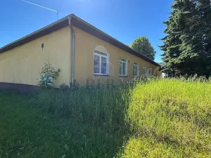 Prodej výrobních prostor, Vojkovice, 435 m2