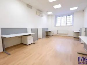 Pronájem kanceláře, Praha - Smíchov, Bozděchova, 38 m2