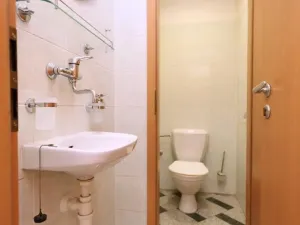 Pronájem kanceláře, Praha - Smíchov, Bozděchova, 38 m2