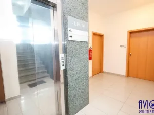 Pronájem kanceláře, Praha - Smíchov, Bozděchova, 38 m2