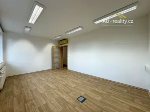 Pronájem kanceláře, Teplice, Smetanova, 144 m2