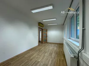 Pronájem kanceláře, Teplice, Smetanova, 144 m2