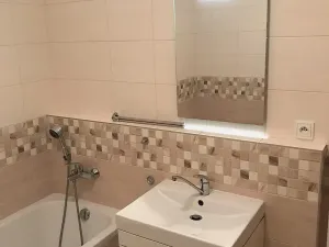 Pronájem bytu 3+kk, Praha - Krč, Dolnokrčská, 83 m2