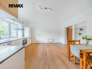 Prodej bytu 2+kk, Hostivice, Čsl. armády, 43 m2