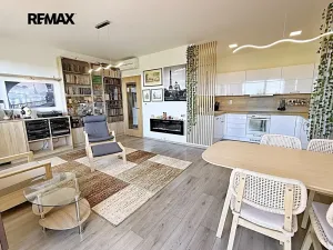 Prodej bytu 4+kk, Pardubice, Husova, 132 m2
