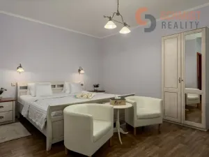 Prodej ubytování, Mikulov, Republikánské obrany, 1024 m2