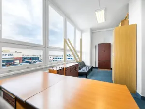 Pronájem kanceláře, Plzeň - Skvrňany, Domažlická, 16 m2
