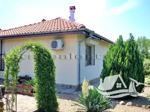 Prodej rodinného domu, Bezvoditsa, Bulharsko, 160 m2