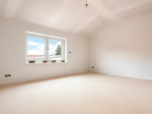 Prodej bytu 3+kk, Holubice, 81 m2