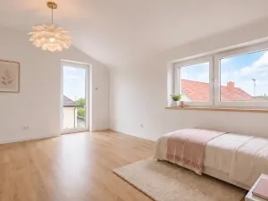 Prodej bytu 3+kk, Holubice, 81 m2