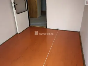 Prodej bytu 3+1, Spálené Poříčí, Lipnická, 64 m2