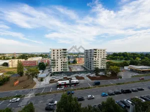 Prodej bytu 2+kk, Praha - Prosek, Prosecká, 42 m2