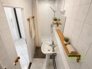 Pronájem bytu 2+kk, Praha, Bělehradská, 49 m2