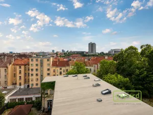 Pronájem bytu 2+kk, Praha, Bělehradská, 49 m2