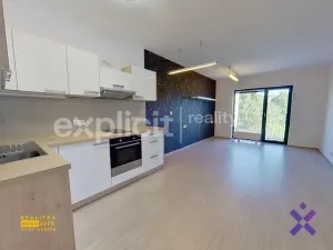 Pronájem bytu 1+kk, Zlín, Křiby, 33 m2