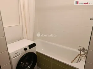 Pronájem bytu 1+kk, Praha - Střížkov, Makedonská, 33 m2