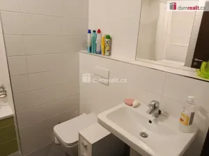Pronájem bytu 1+kk, Praha - Střížkov, Makedonská, 33 m2