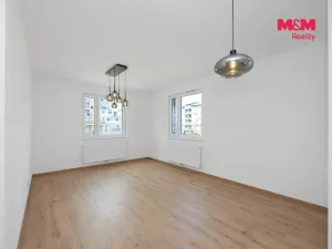 Pronájem bytu 3+kk, Pardubice, U Sportovní školy, 82 m2
