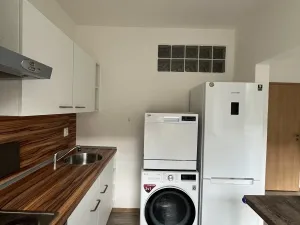 Pronájem bytu 2+1, Olomouc - Nové Sady, Rožňavská, 44 m2
