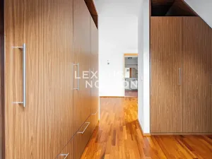 Pronájem bytu 3+1, Praha - Střešovice, Malá, 109 m2