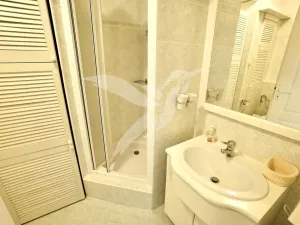 Prodej bytu 2+kk, Praha - Petrovice, Kurčatovova, 43 m2