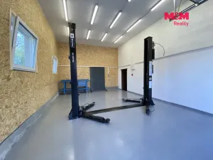 Pronájem komerční nemovitosti, Louny, Říční, 24 m2