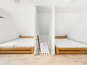 Prodej vinného sklepa, Jevišovka, 190 m2