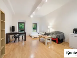 Prodej bytu 1+kk, Brno, Zábrdovická, 42 m2
