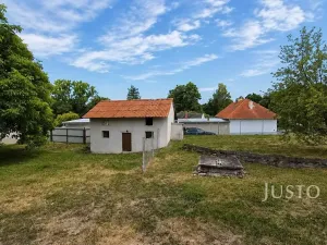 Prodej rodinného domu, Bernartice, 514 m2