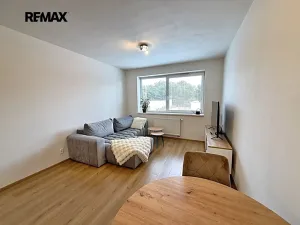 Pronájem bytu 2+kk, Chrudim, V Hliníkách, 48 m2