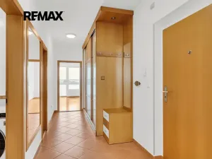 Prodej bytu 2+kk, Praha - Strašnice, Názovská, 60 m2