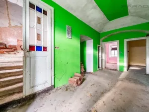 Prodej komerční nemovitosti, Vysoký Újezd - Kuchař, 3061 m2