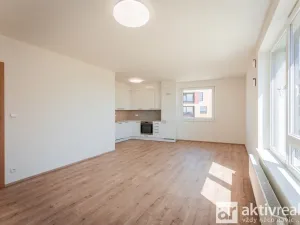 Pronájem bytu 4+kk, Praha - Ruzyně, Stočesova, 106 m2
