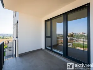 Pronájem bytu 4+kk, Praha - Ruzyně, Stočesova, 106 m2