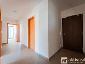 Pronájem bytu 4+kk, Praha - Ruzyně, Stočesova, 106 m2