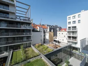 Pronájem bytu 3+kk, Praha - Karlín, Sokolovská, 88 m2