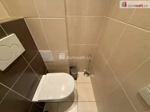 Pronájem bytu 2+kk, Praha - Holešovice, Stupkova, 43 m2