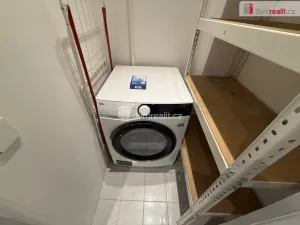 Pronájem bytu 2+kk, Praha - Holešovice, Stupkova, 43 m2
