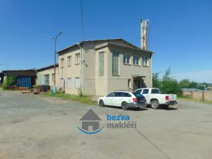 Pronájem výrobních prostor, Skuteč, Zvěřinova, 311 m2