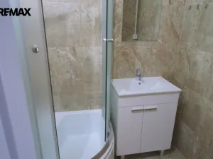 Prodej bytu 2+1, Úpice, Sládkova, 54 m2